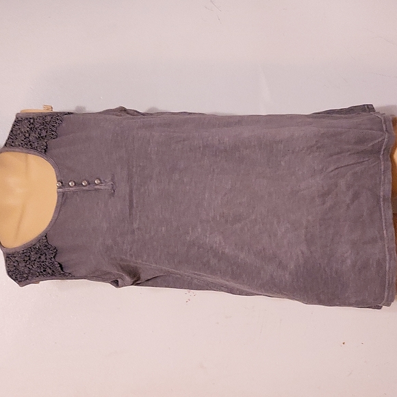 Cabela's Top Size M Women's - Picture 1 of 5